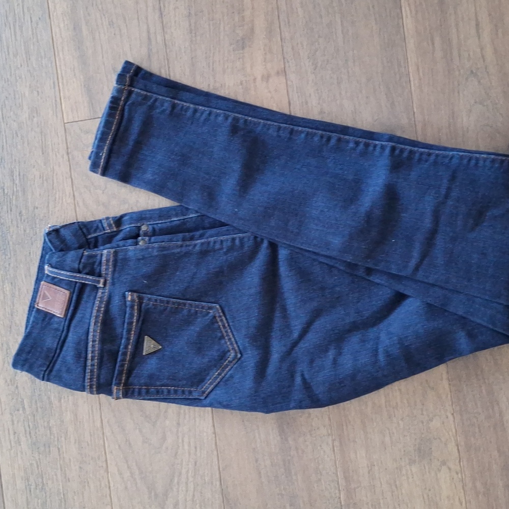 Guess, skinny Jeans ,Dark wash.24/25
